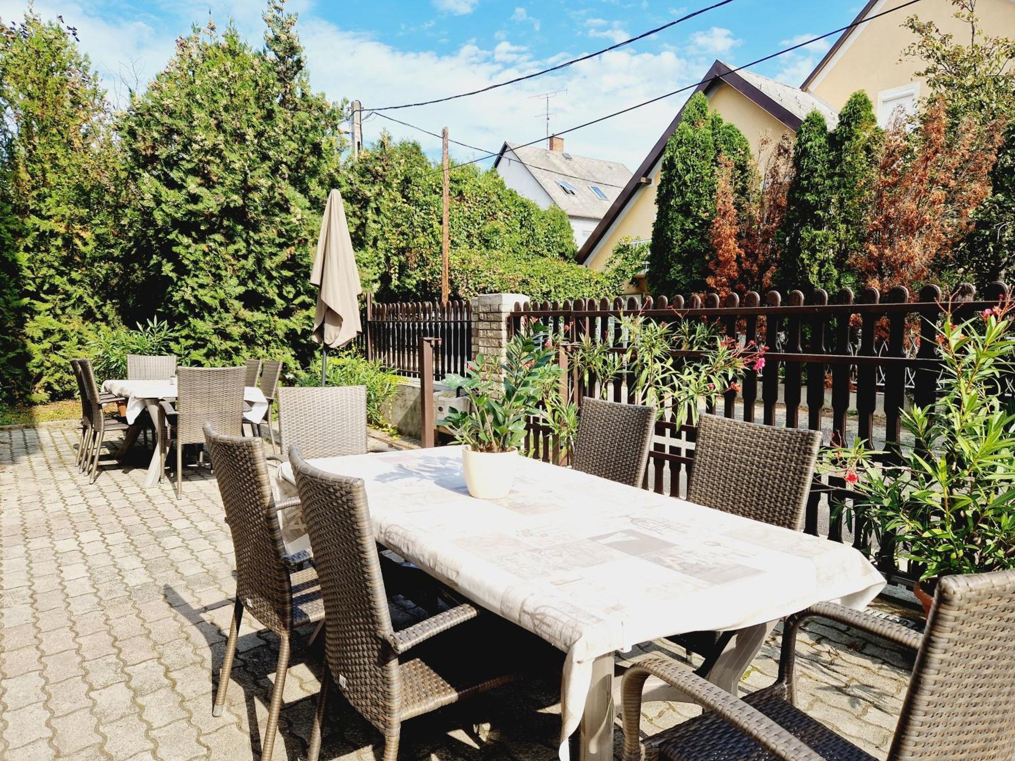 Balaton Panzio Fuered Bed & Breakfast Balatonfured Exterior photo